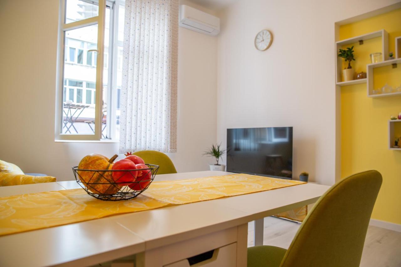 Apartment Serdika 1 Sofia Esterno foto